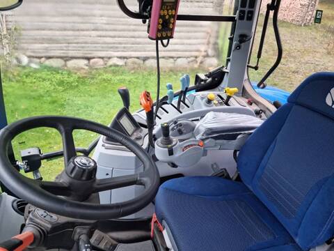 New Holland T 6.180