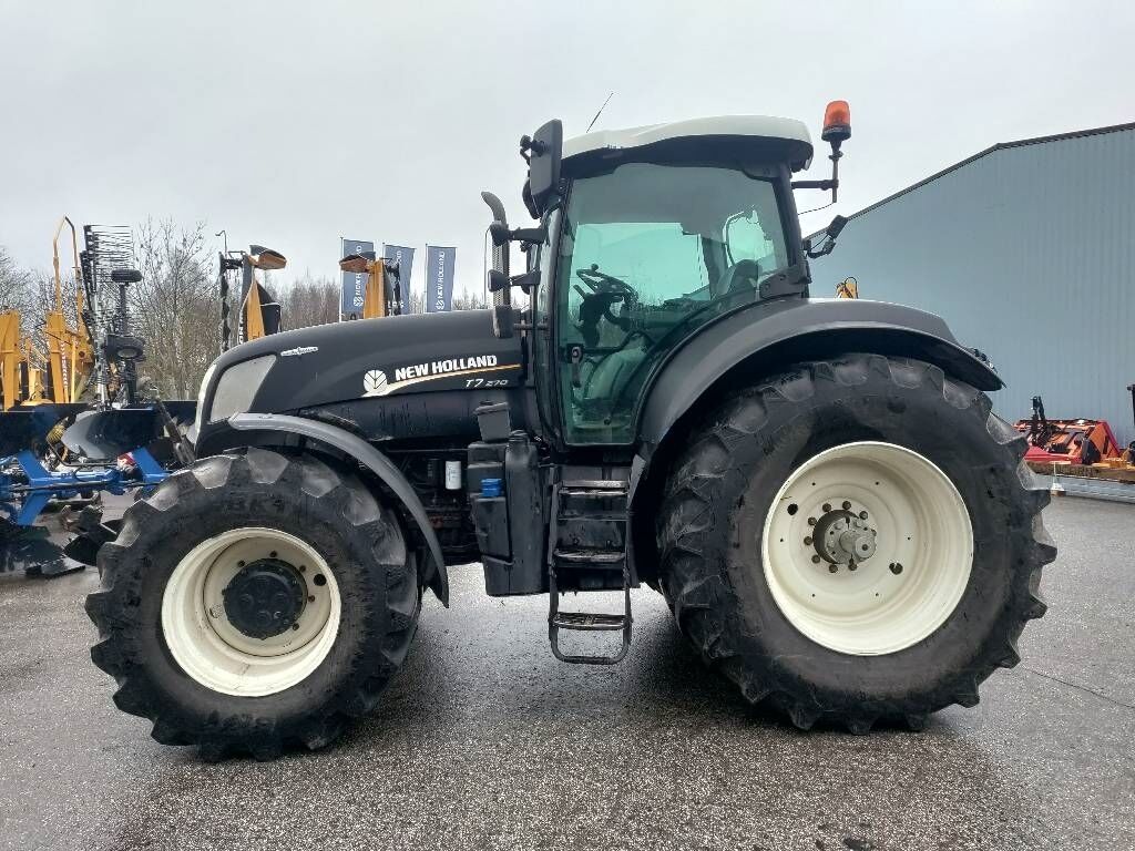 New Holland T 7.270 AC 2