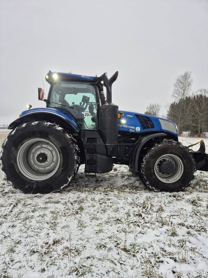 New Holland T 8.435 AutoCommand 3