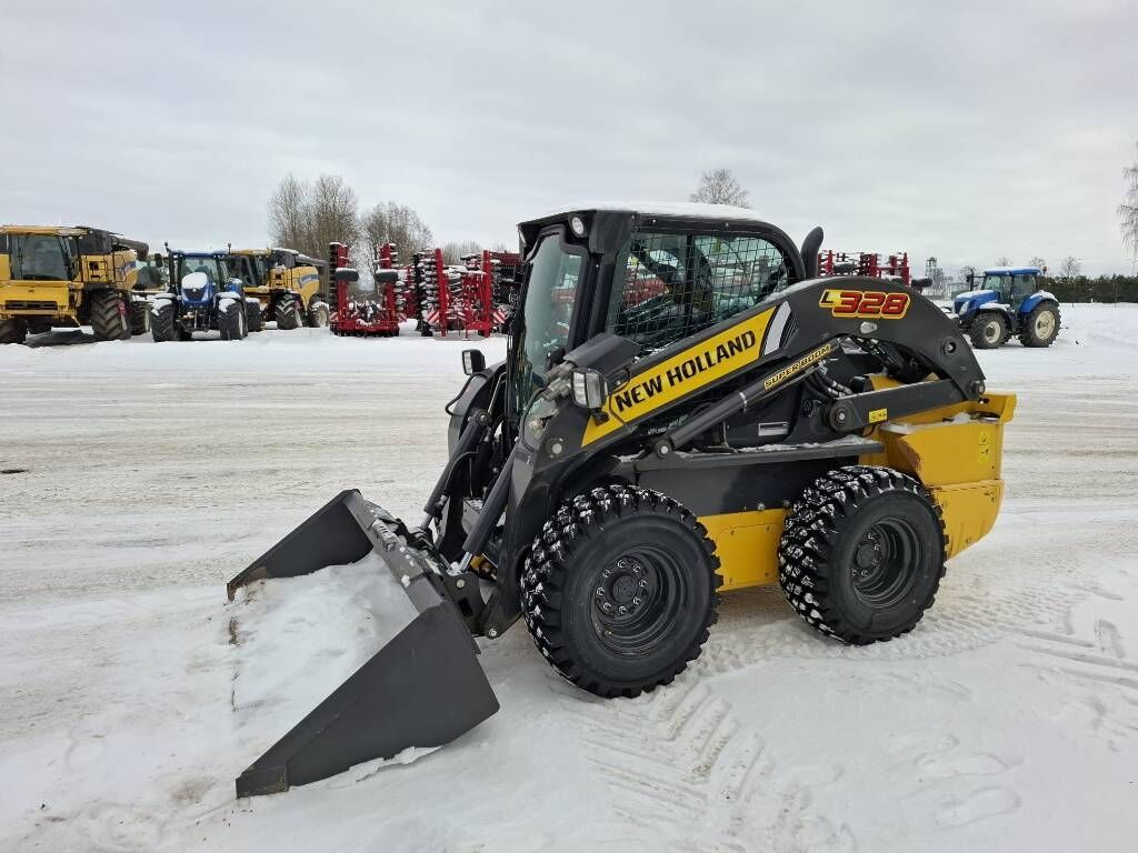 New Holland L328 2