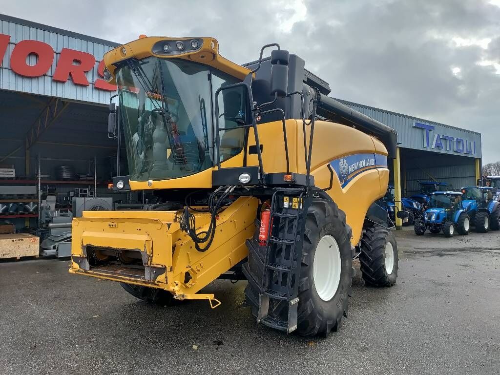 New Holland CX 5080 1