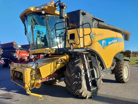 New Holland CX 8080