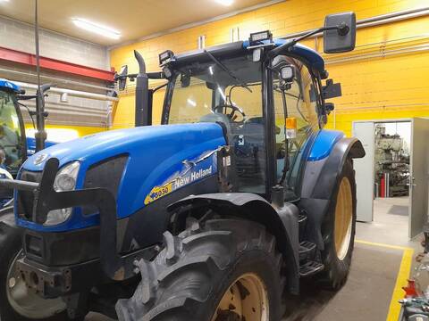 New Holland T 6030