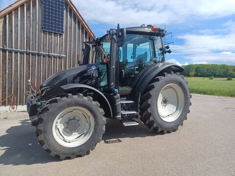Valtra G135 Versu