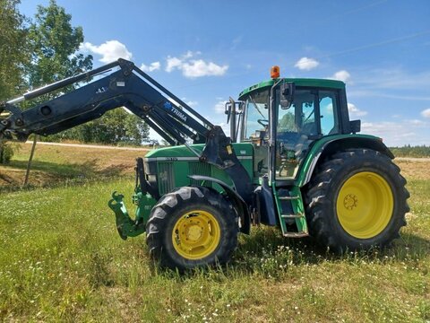 John Deere 6610