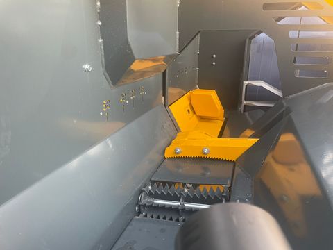 Uniforest Titan 40/20 CD+E TR