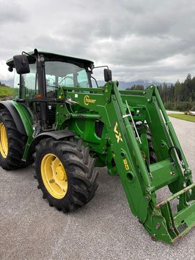 John Deere 5820 SE