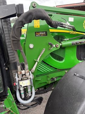 John Deere 5820 SE