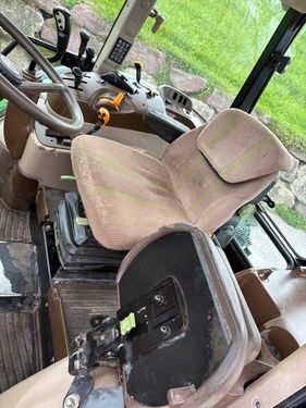 John Deere 5820 SE