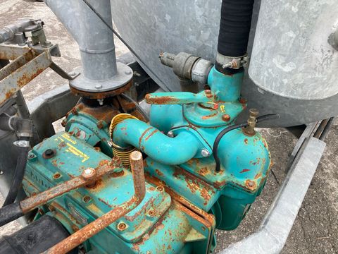 Geba 4000 Liter mit Hochdruck-Güllewerfer