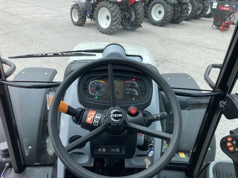 Steyr 4100 Kompakt (Stage V)