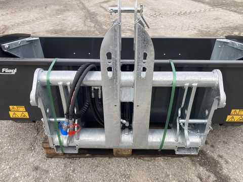 Fliegl AgroCenter Heckschaufel G2200mm