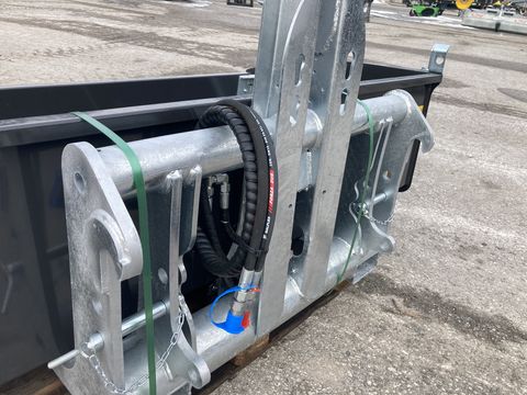 Fliegl AgroCenter Heckschaufel G2200mm