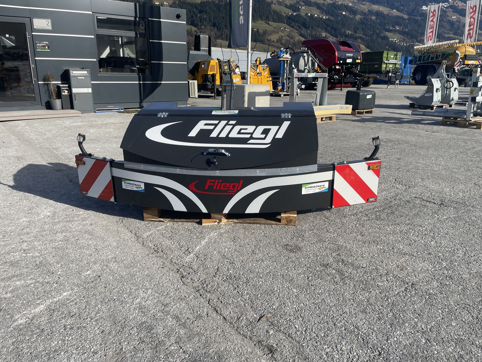 Fliegl AgroCenter Frontgewicht 800kg  2