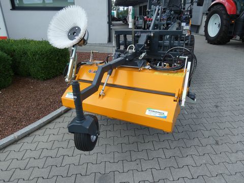 Sonstige Giant Kehrmaschine 1350