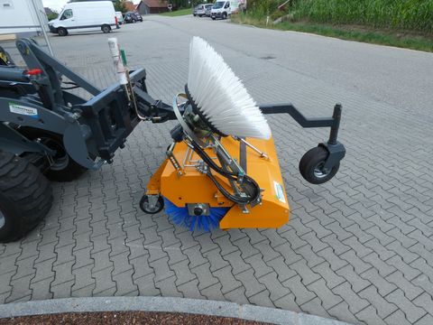 Sonstige Giant Kehrmaschine 1350