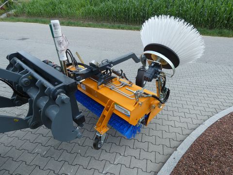 Sonstige Giant Kehrmaschine 1350