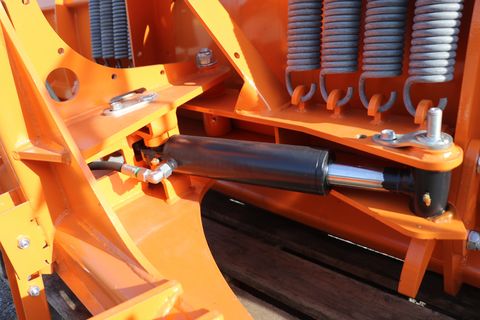 Hydrac Uni-310 + Nachlaufräder