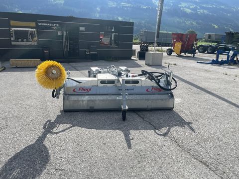 Sonstige Fliegl AgroCenter Kehrmaschine 2300 
