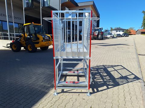 Fliegl AgroCenter Arbeitsbühne hoch 