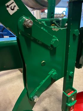 Regent TITAN 160T mit Streifenkörper