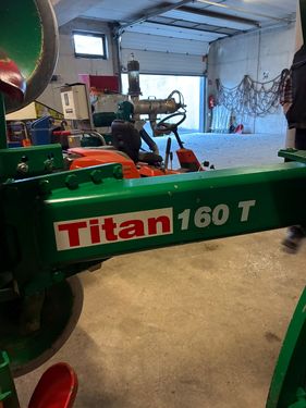 Regent TITAN 160T mit Streifenkörper