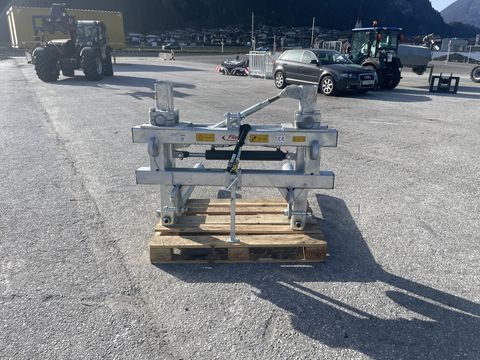 Fliegl AgroCenter Ballengabel hydr.