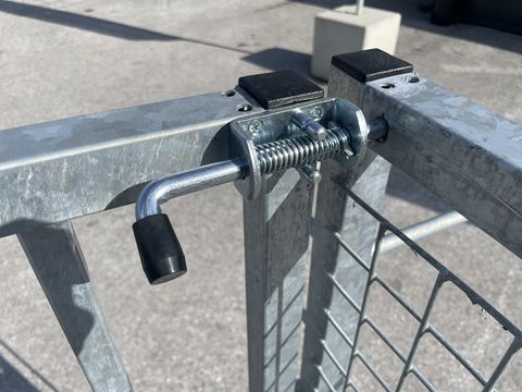 Fliegl AgroCenter Arbeitsbühne hoch Euro