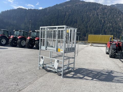 Fliegl AgroCenter Arbeitsbühne hoch Euro