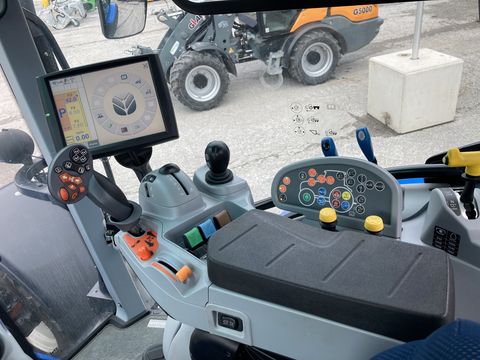 New Holland T5.140 Auto Command (Stage V)