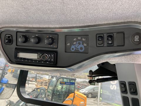 New Holland T5.140 Auto Command (Stage V)