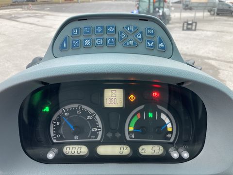 New Holland T5.140 Auto Command (Stage V)