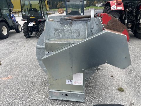 Gafner Aufbauseitenstreuer zu Reform T8 m. langem Radst