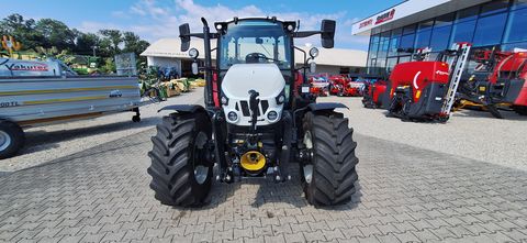 Steyr 4100 PLUS