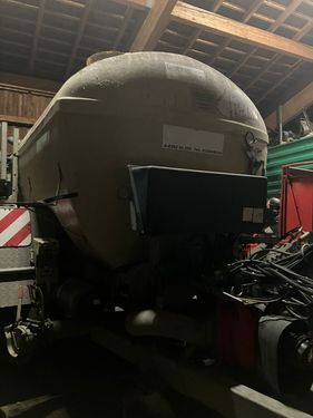 Zunhammer K 14000 mit 9m Schleppschlauchverteiler