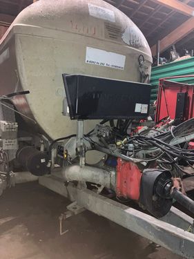 Zunhammer K 14000 mit 9m Schleppschlauchverteiler