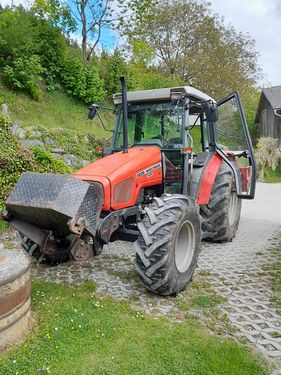Massey Ferguson 4225-2 LP