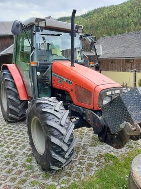 Massey Ferguson 4225-2 LP
