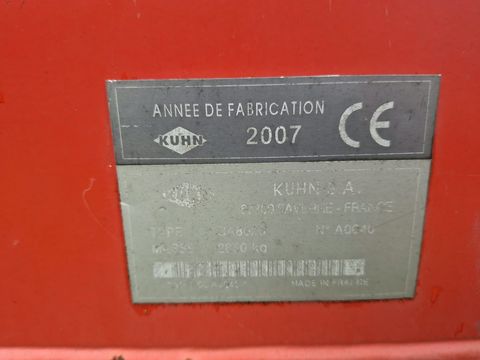 Kuhn GA8020 Seitenschwader 