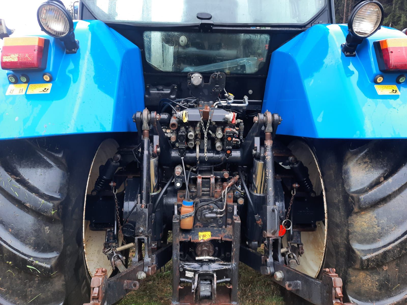 New Holland TV-T 195 Auto Command 3