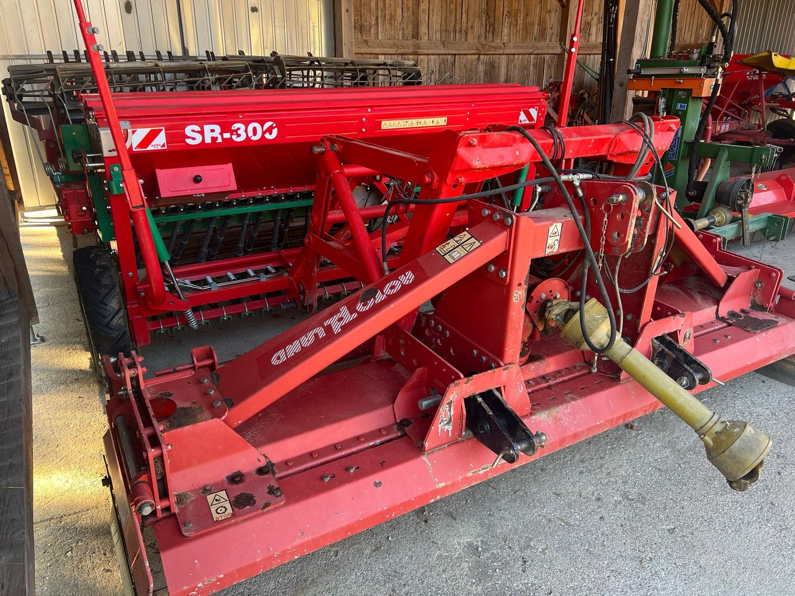 Rotoland Perugini UKS 300 1