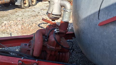 Bauer 4.000 Liter