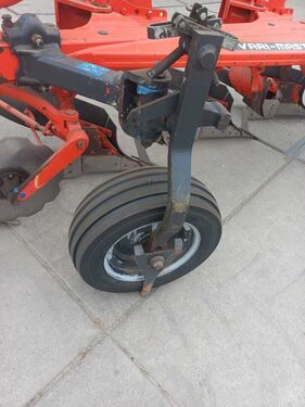 Kuhn Vari Master 123