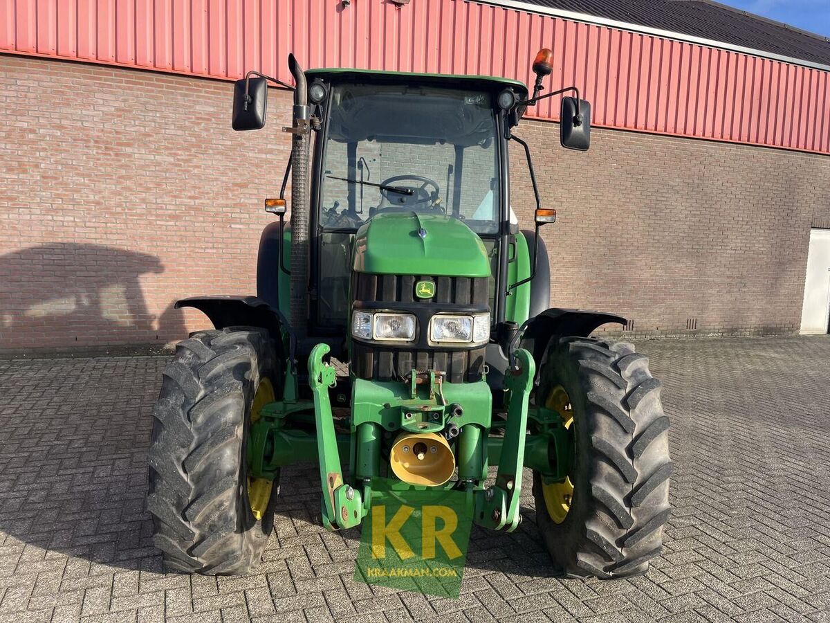 John Deere 5080M 3