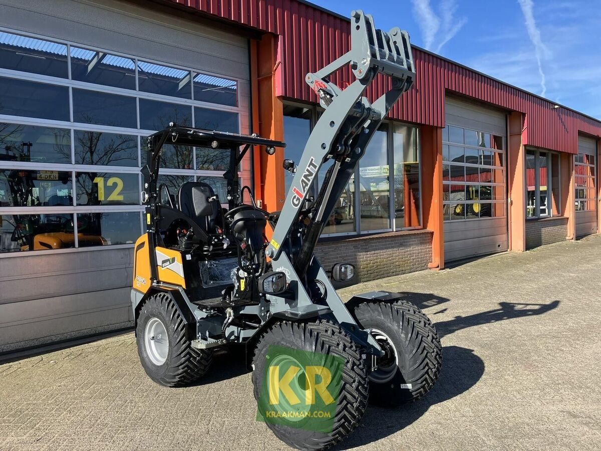 Giant G2500 X-tra HD 3