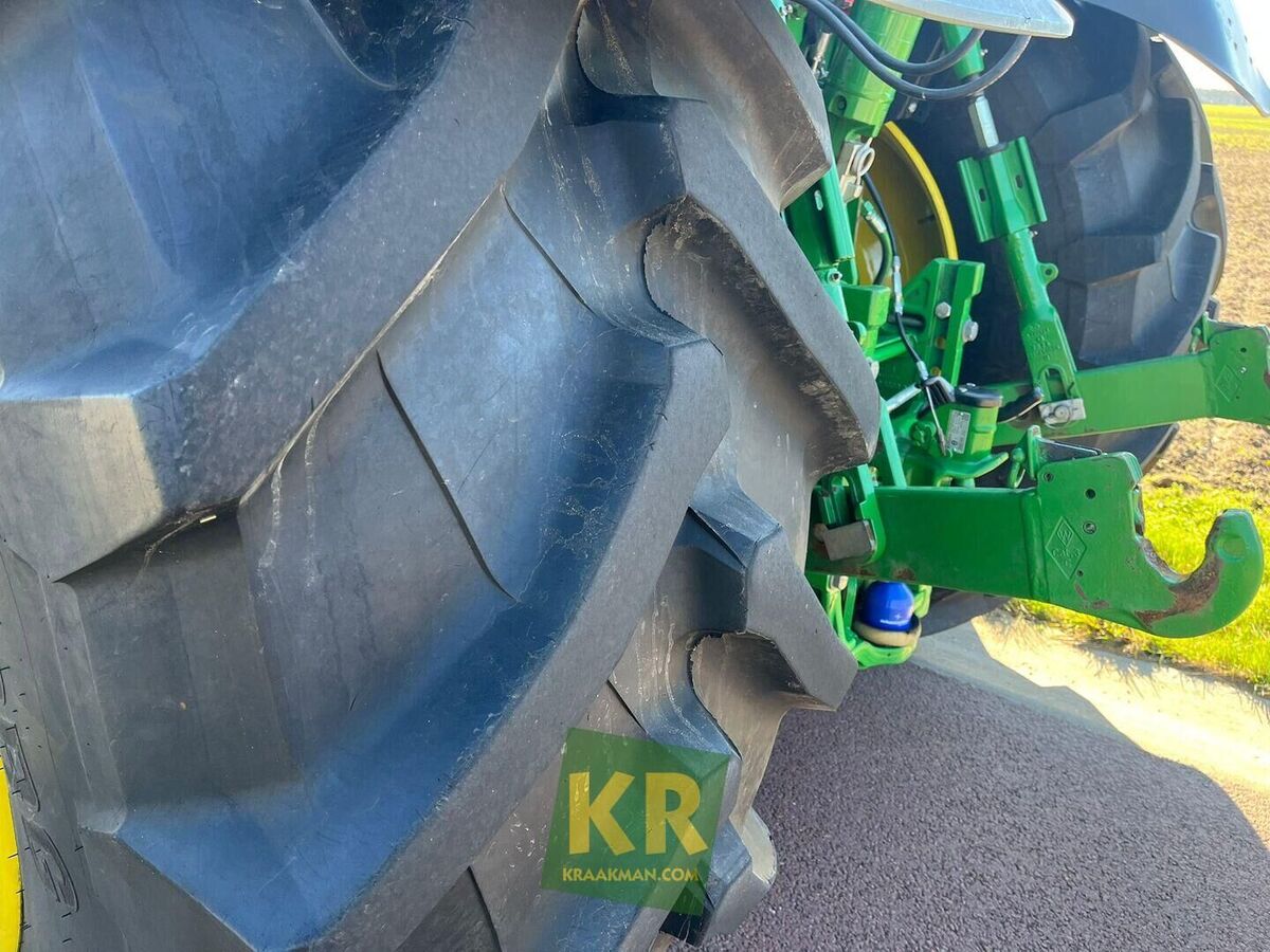 John Deere 6R 215 3