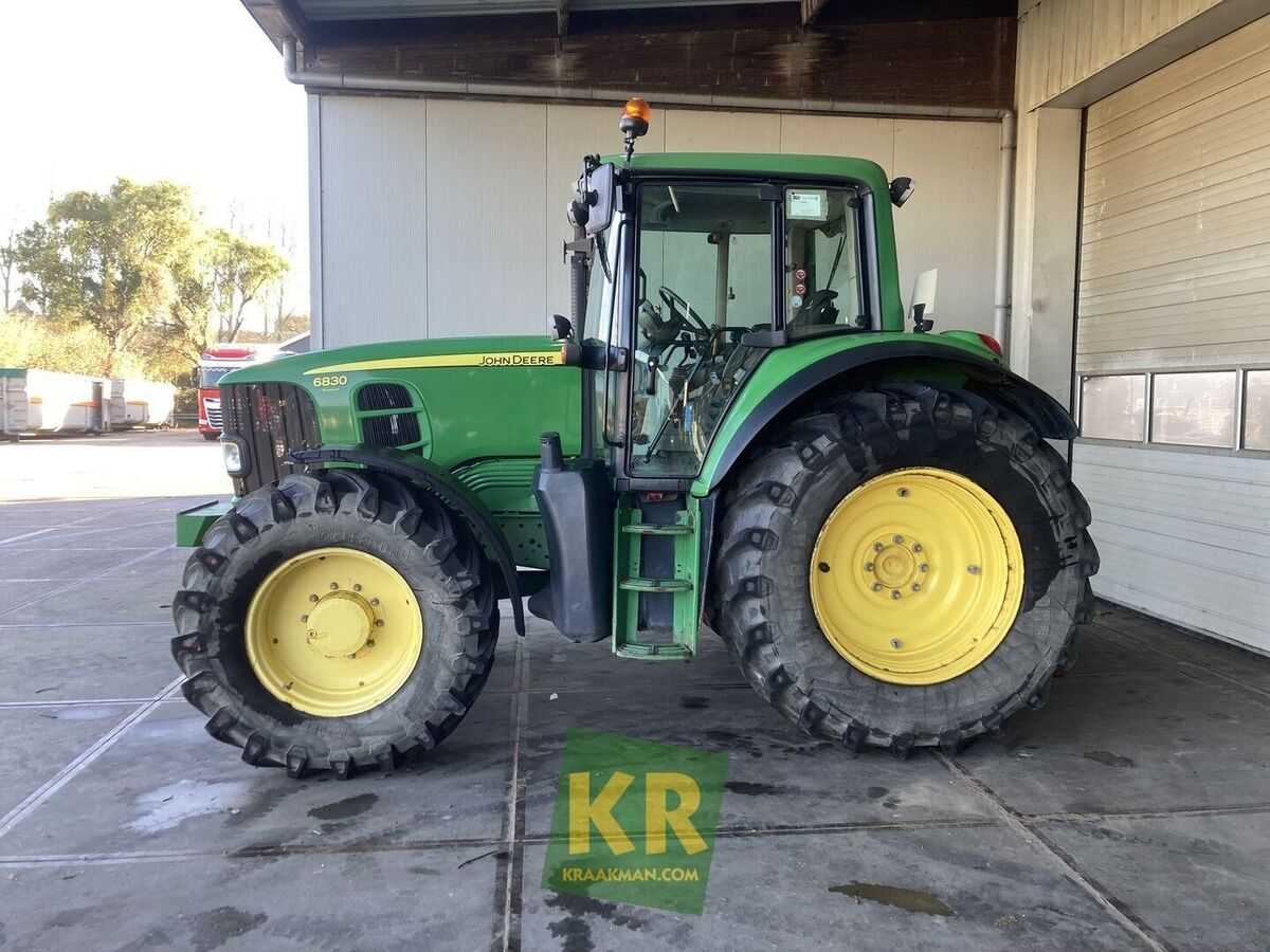 John Deere 6830 PREMIUM 2