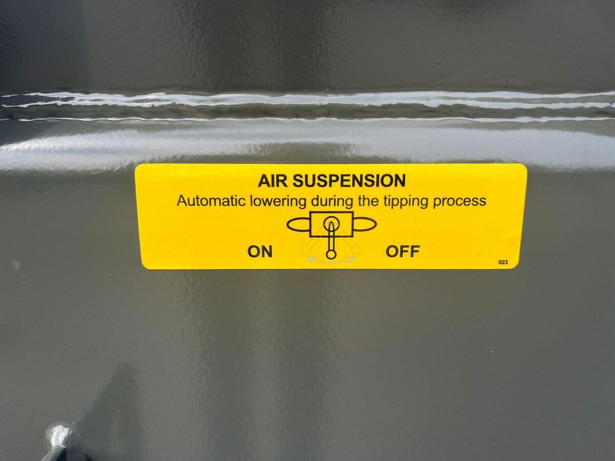 Krampe THL20L carrier 2