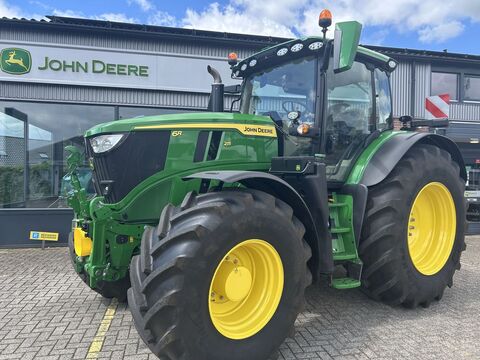 John Deere 6R 215