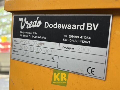 9788-2cb515bb15692d97429c31a520329a8c-5721176
